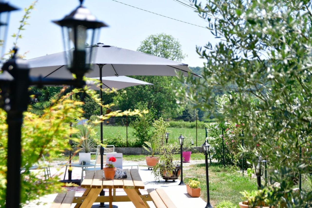 Le Jardin De Moulis, Saint Girons, Ariege, Pyrenees, Bed & Breakfast Ngoại thất bức ảnh